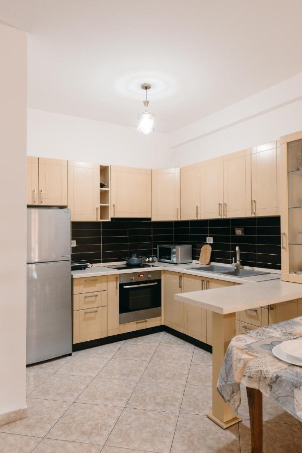 Rs Place 1-Bedroom Apartment Tirana Exterior foto